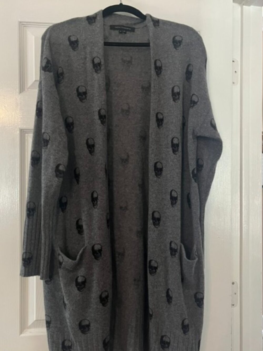 REAL Skull Cashmere Brand Long Cardigan – Designer, Size M (Gray & Black)